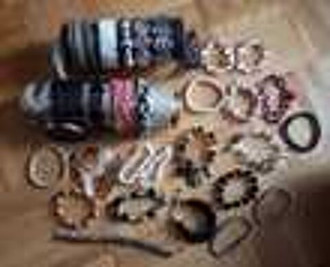 Bracelets fantaisies Bijoux et montres