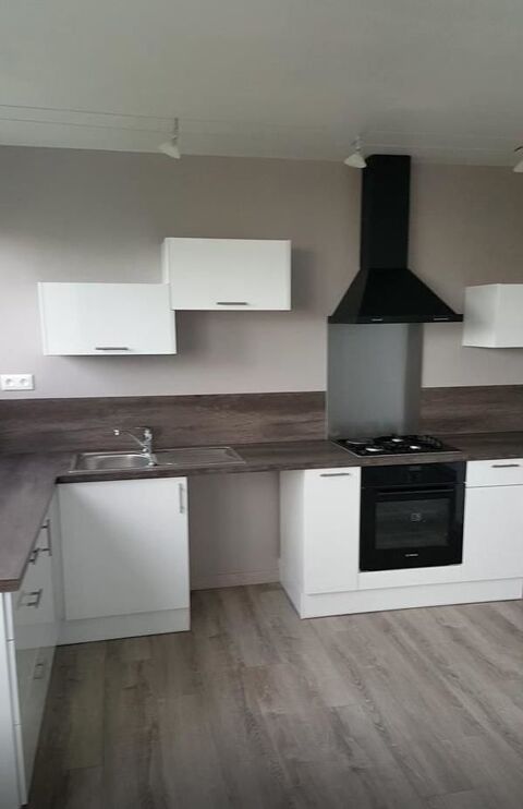  Appartement � louer 4 pi�ces 75 m�