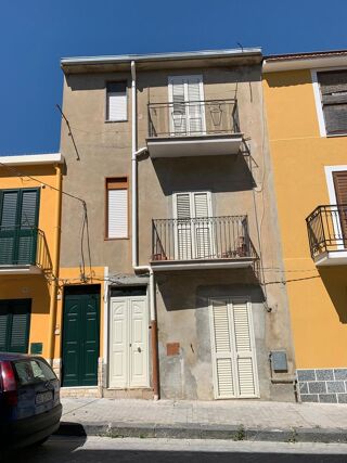  Maison � vendre 5 pi�ces 82 m� Montedoro, cl, italia