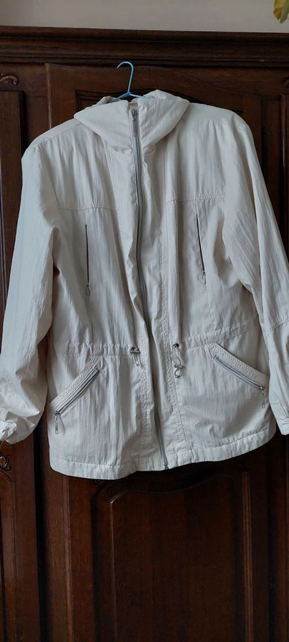 Veste Vêtements