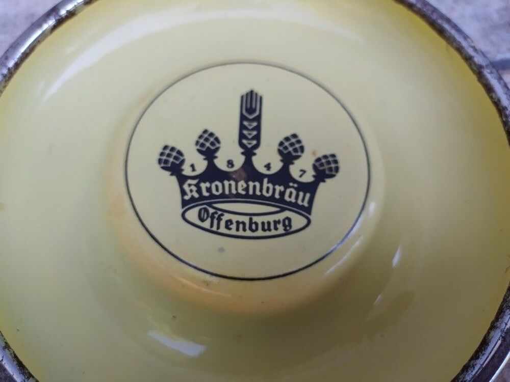 Ancien Cendrier Kronenbr&auml;u Offenburg T&ocirc;le &Eacute;maill&eacute;e Publicit&eacute; 