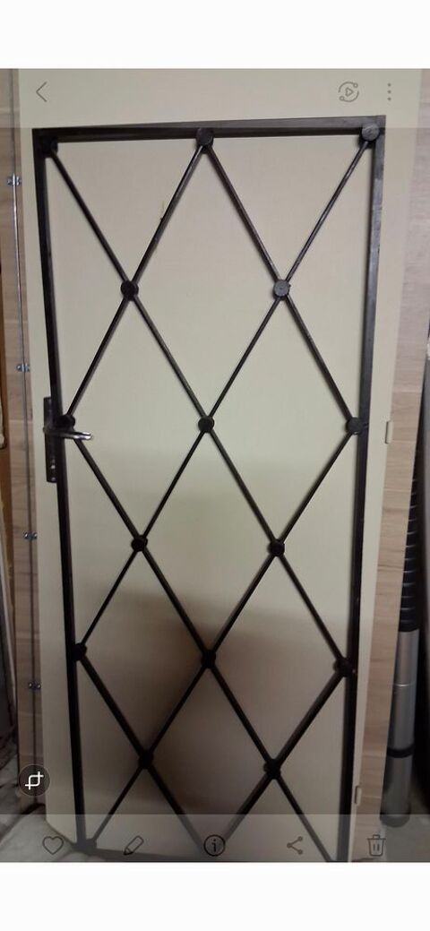 Porte  en 
Fer forger pour porte 
Le lot 150 euro Ambrault (36)