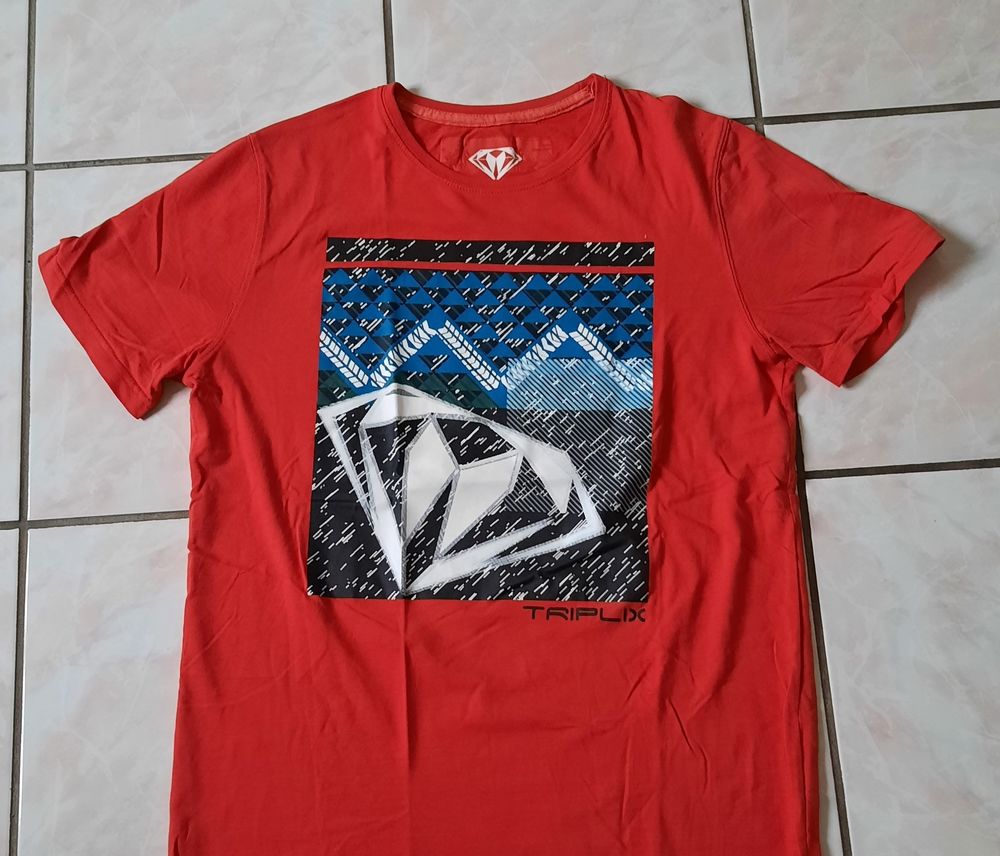  tee shirt orange corail a motifs Triplix neuf - T M - T 40 Vêtements