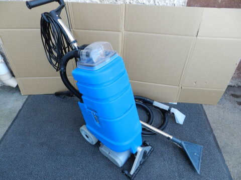 Machine  injection-extraction pour moquette et fauteuils 550 Saint-Savournin (13)