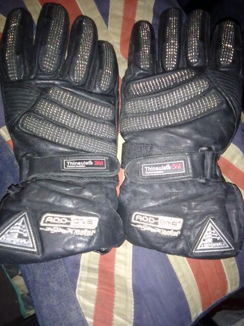 Gants cuir v�ritable thinsulate thermal taille M-L tr�s bon  19 Cachan (94)