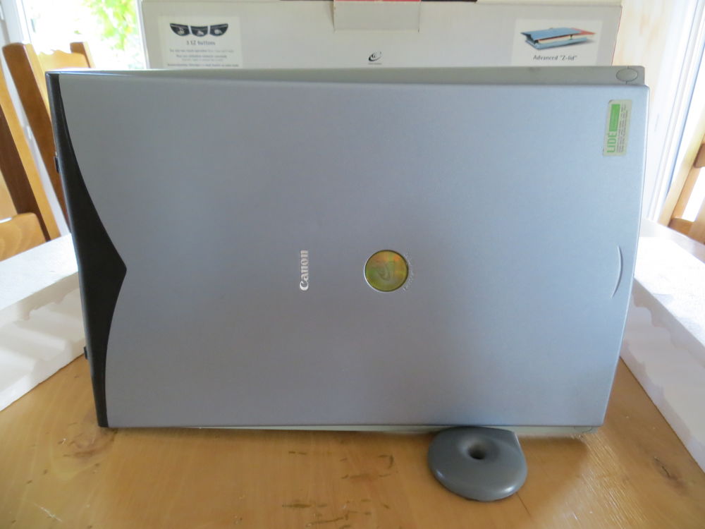 Scanner Canoscan LiDE 30 Matériel informatique