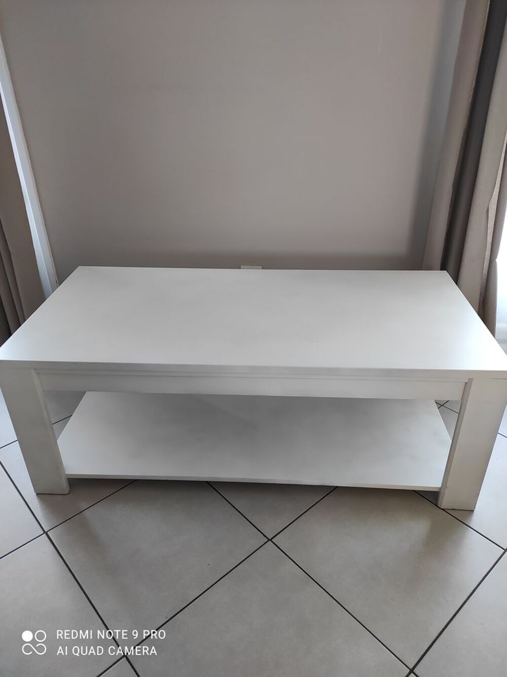 Table salon basse blanche
Meubles
