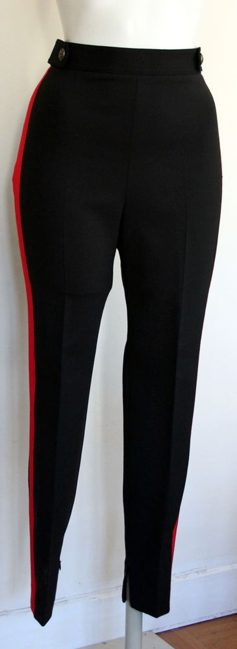 Pantalon cigarette bande rouge ALEXANDER MC QUEEN T.36 Vêtements
