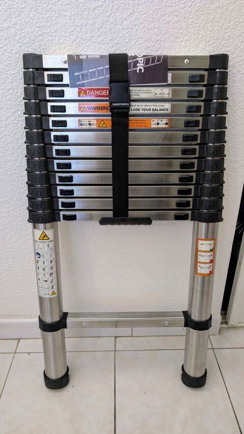Echelle tlescopique 3;8
neuve sous emballage 80 Ventenac-Cabards (11)