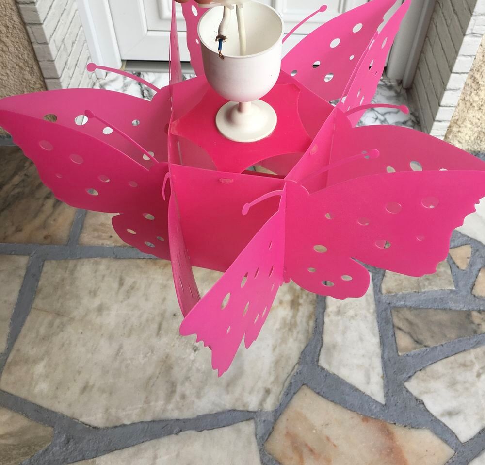 Suspension papillon rose Décoration