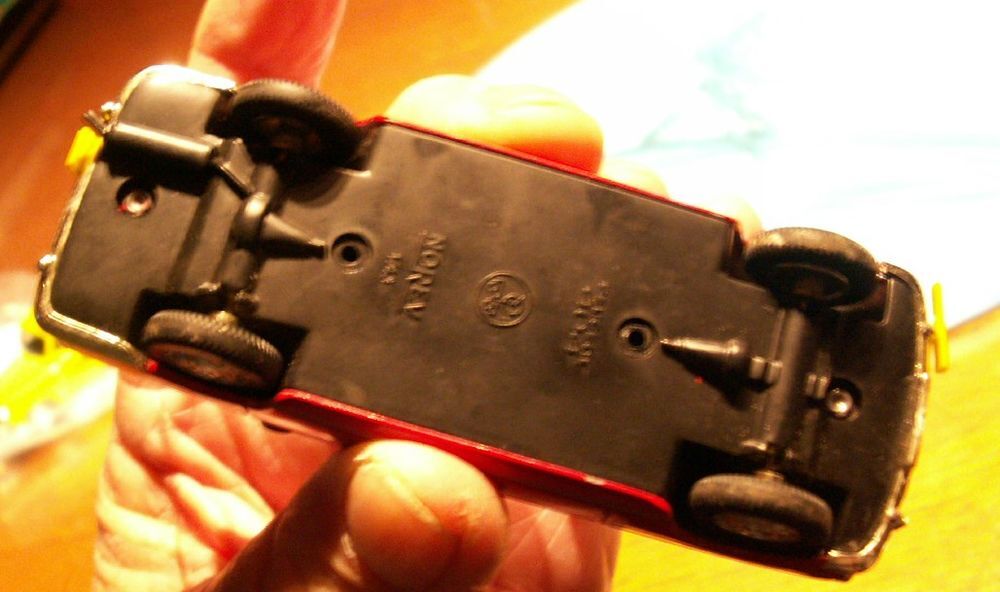 Peugeot 404 Tour de France 68 NOREV 1/43e
Jeux / jouets