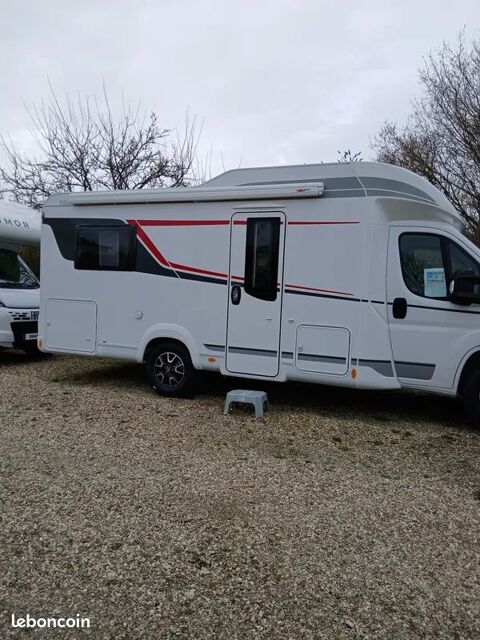 LMC Camping car 2025 occasion Dommary-Baroncourt 55240