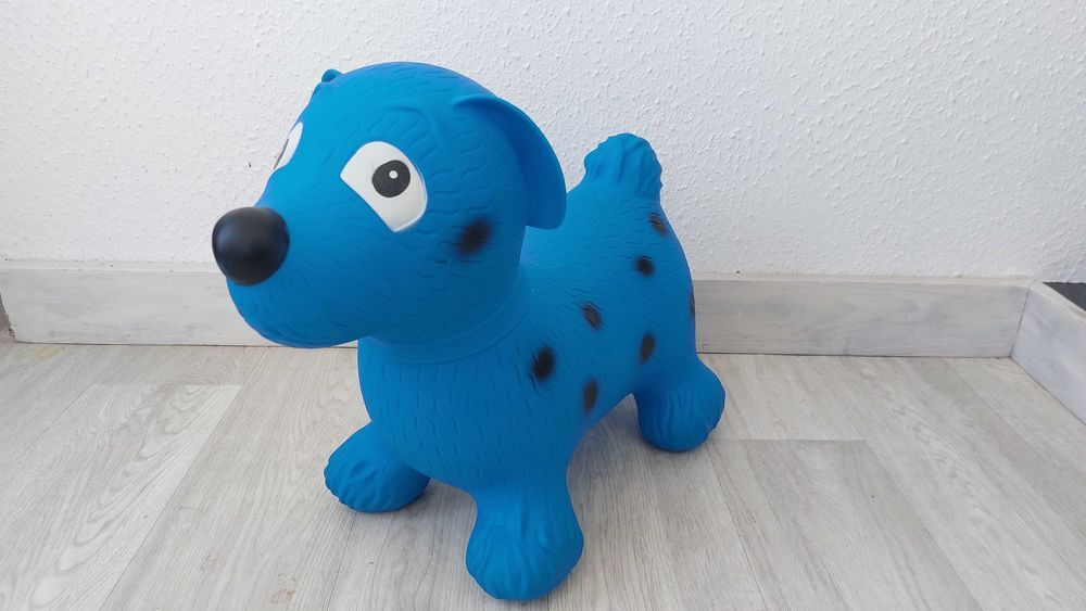Chien sauteur bleu Jeux / jouets