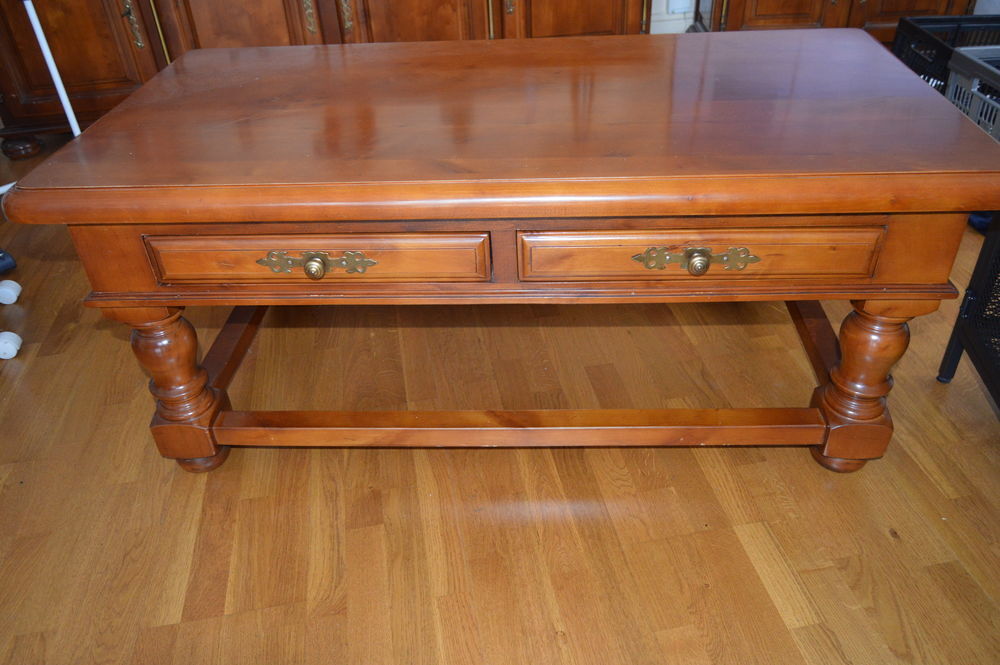 TABLE BASSE Meubles