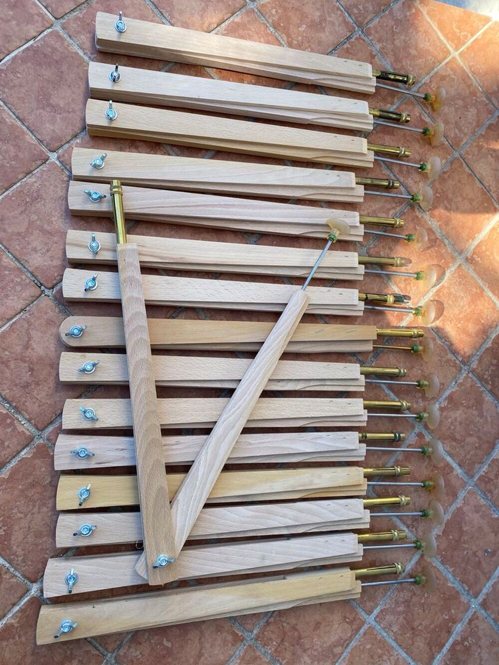 Lot de seize gros compas en bois avec porte craie et ventouse Bricolage