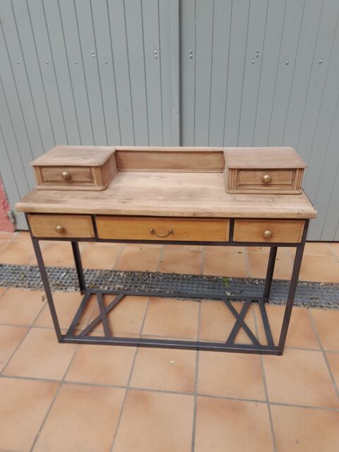 1 console-bureau industrielle 1900 350 Le Thor (84)