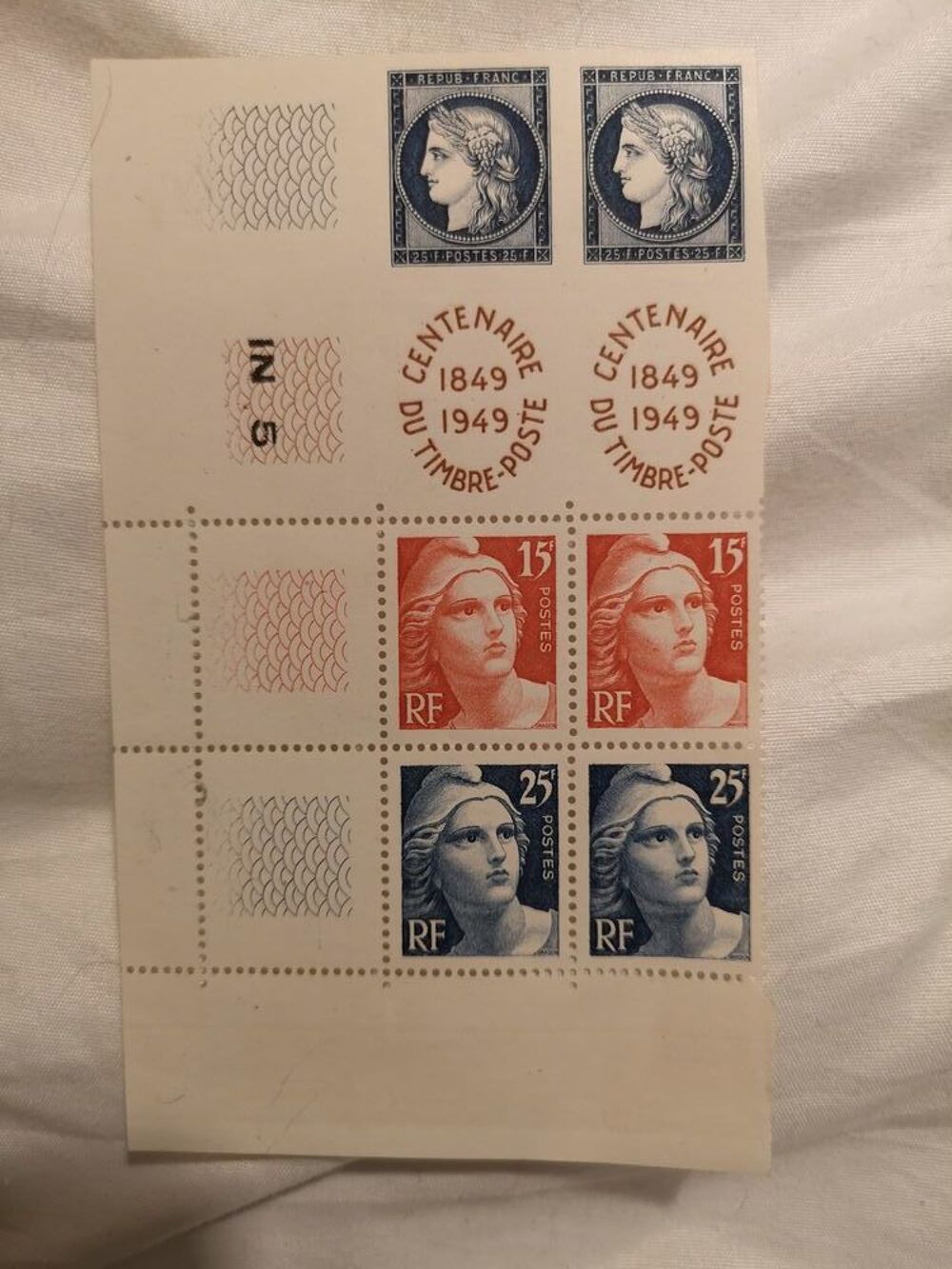 timbres yvert 830 &agrave; 833 double bande compl&egrave;te 