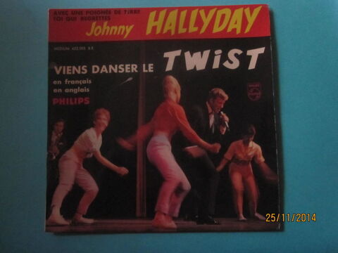 45 TOURS EP JOHNNY HALLIDAY 15 Chambry (73)