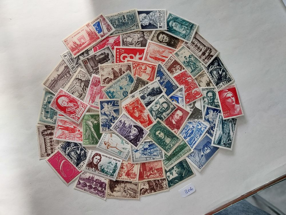 vrac de 60 timbres anciens neufs 