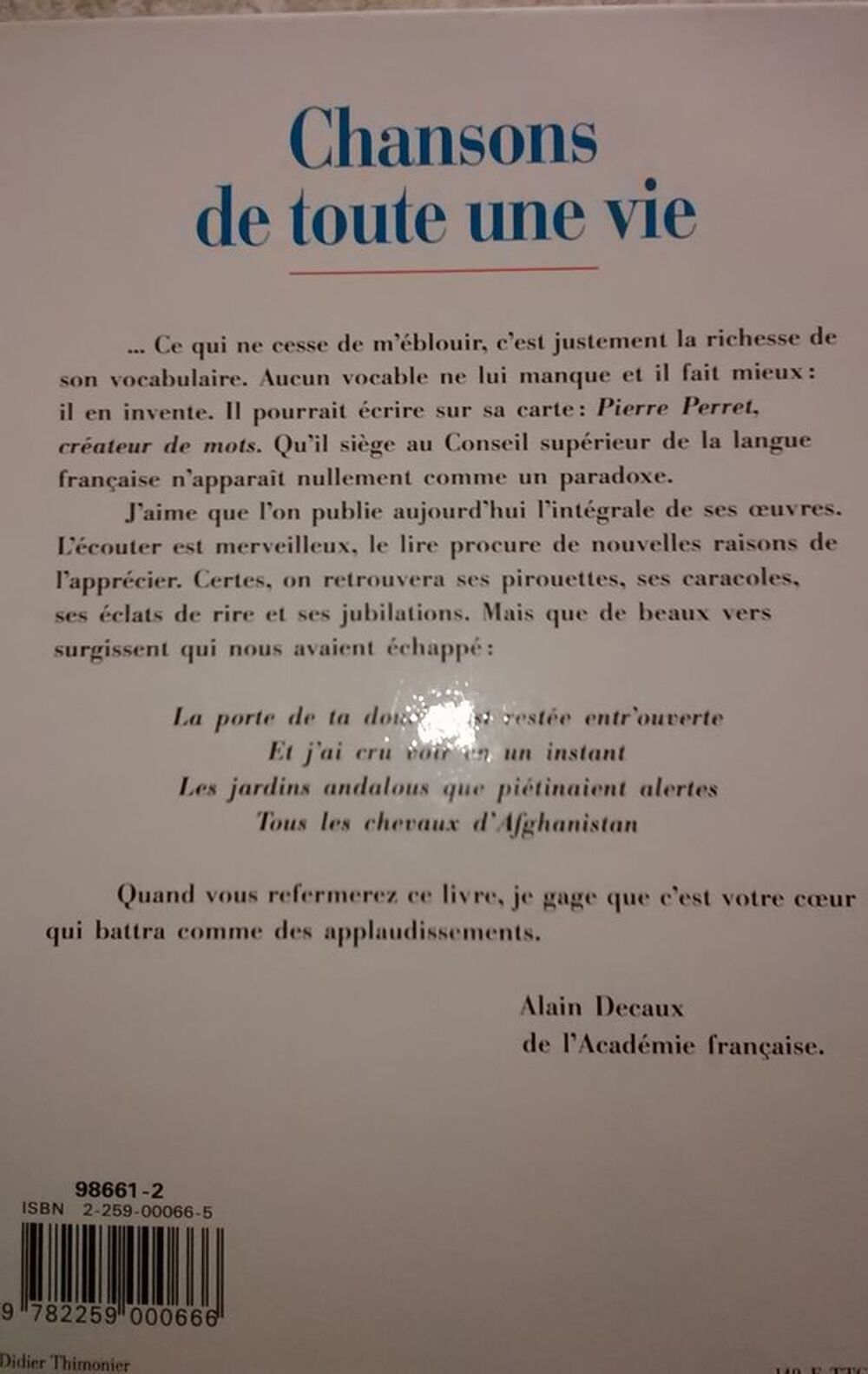 PIERRE PERRET Livres et BD