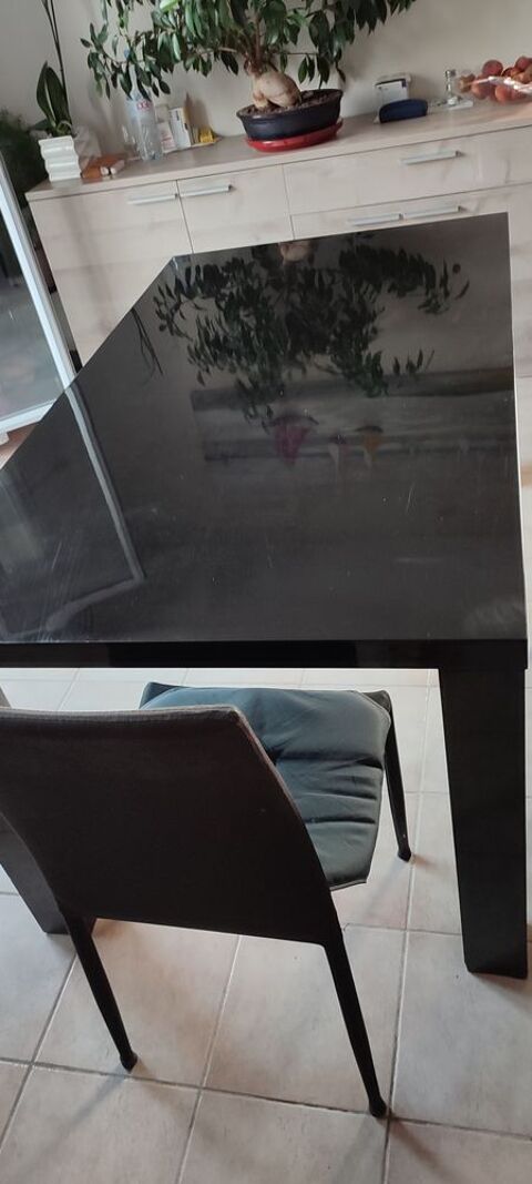 Table rectangulaire 30 Montauban (82)