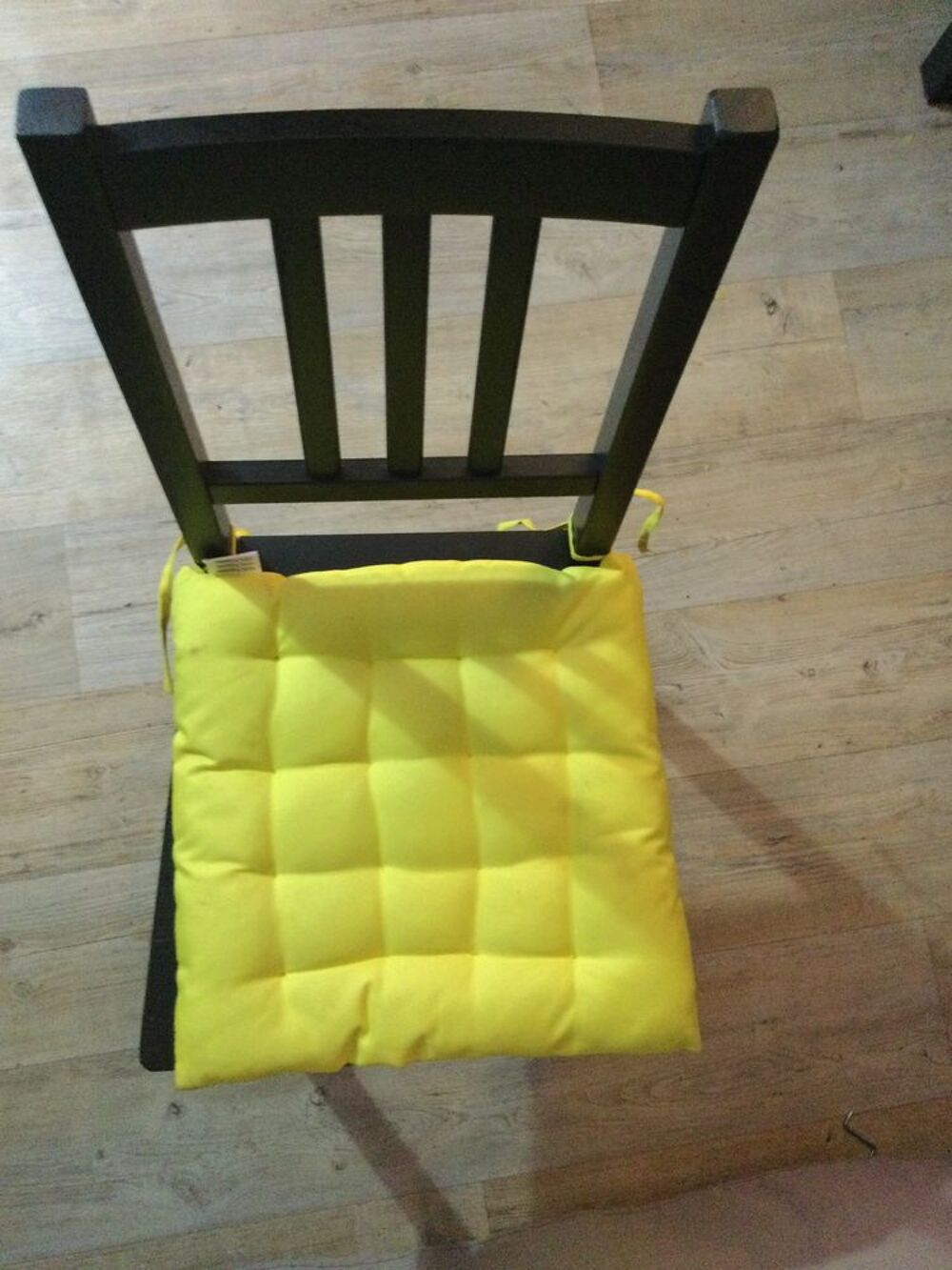 ,4 chaises de chez IKEA . Meubles