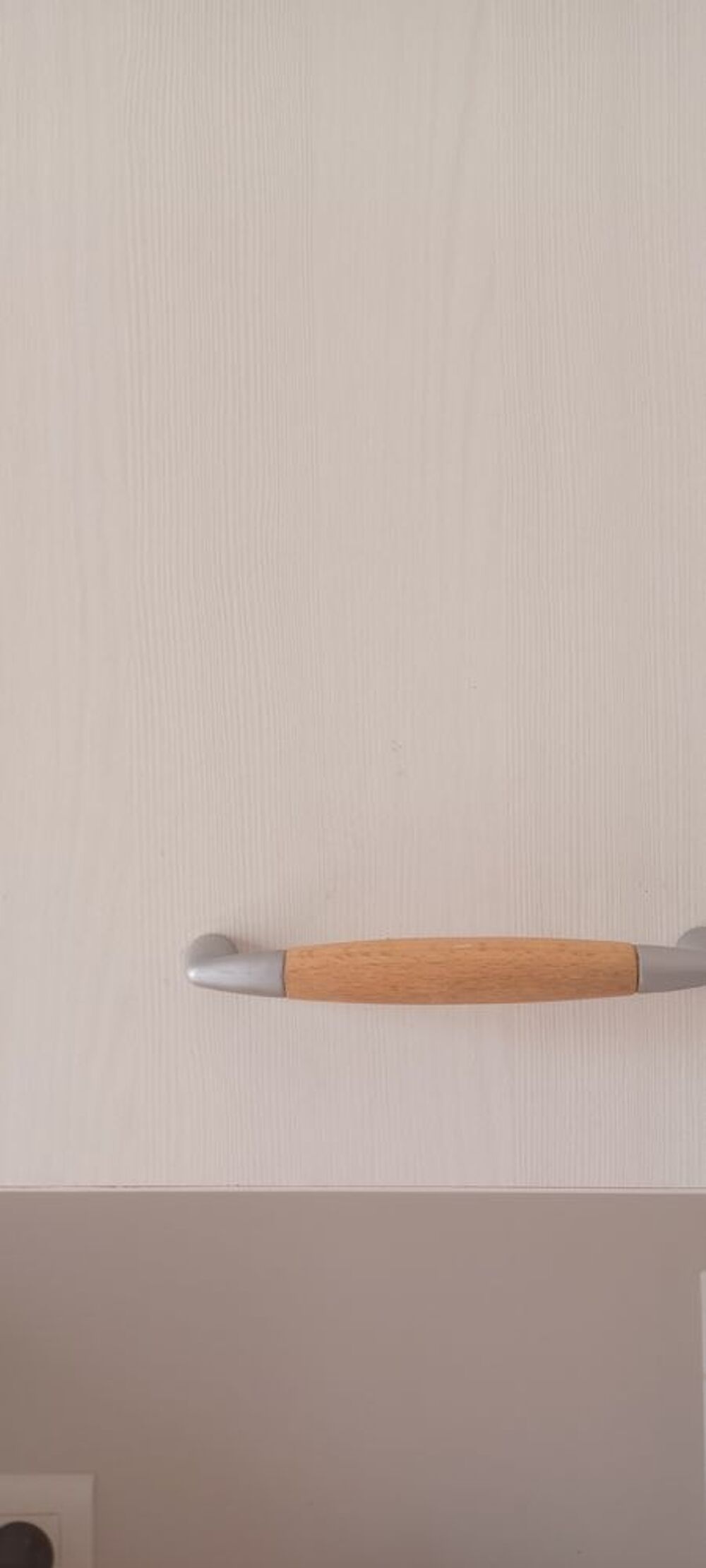 Cuisine &eacute;quip&eacute;e Meubles
