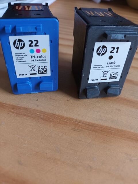cartouches HP toutes neuves : une couleur et une noir et blanc 25 Toulouse (31)