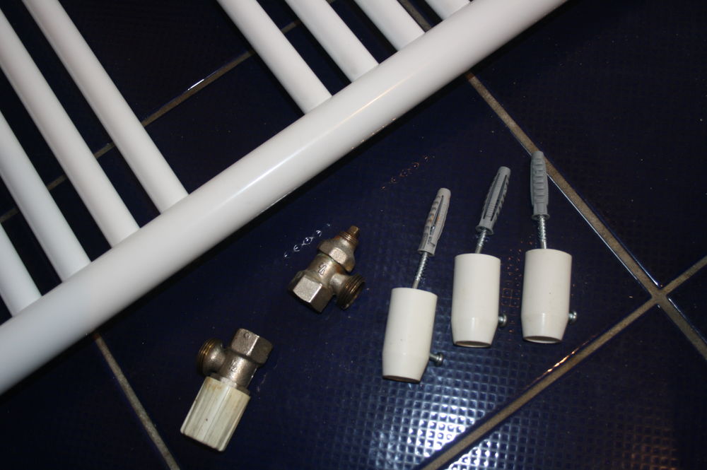 Radiateur s&egrave;che-serviettes (eau) Bricolage