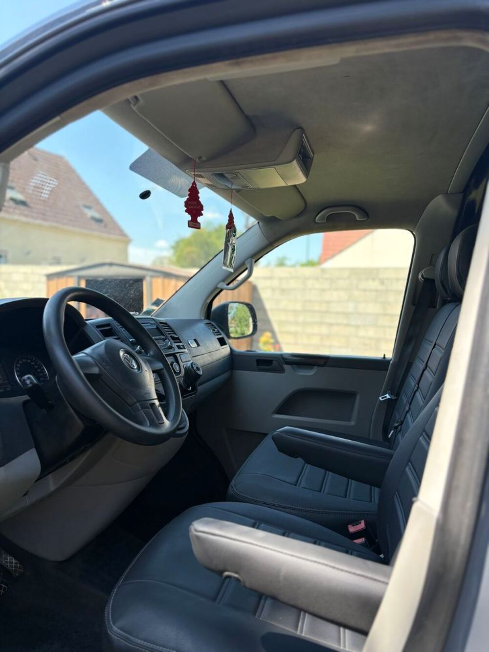 Transporter TRANSPORTER 6.1 PROCAB L1 2.0 TDI 110 BVM5 CONFORT 2014 occasion 89340 Villeblevin