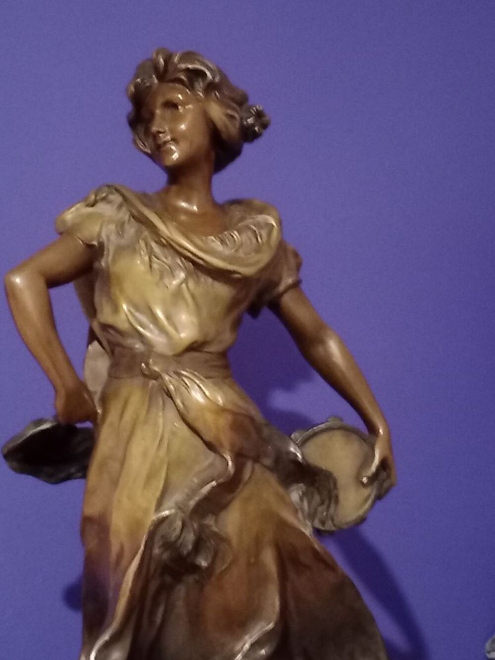 Carmen de Madrassi, sculpteur italien de 1900 