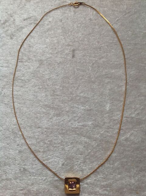 COLLIER DORÉ PENDENTIF CARRÉ IMIT PIERRE ROSE Envoi Possible 7 Trégunc (29)