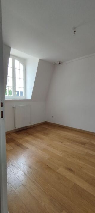  Appartement à louer 2 pièces 38 m²