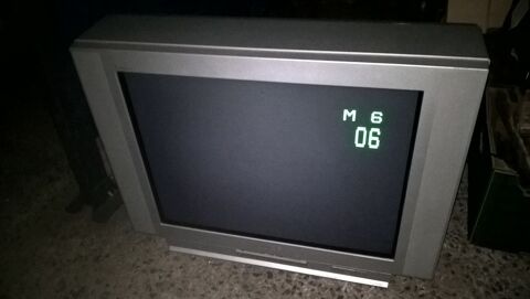 TV cathodique SONY TRINITRON. 32 Flers-en-Escrebieux (59)