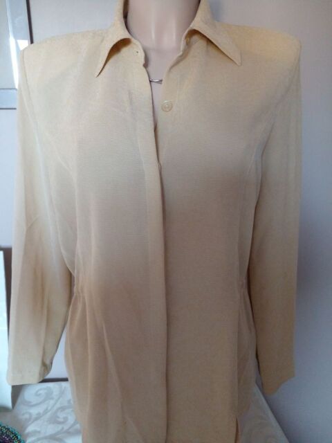 Jolie tunique couleur beige 0 Auneau (28)