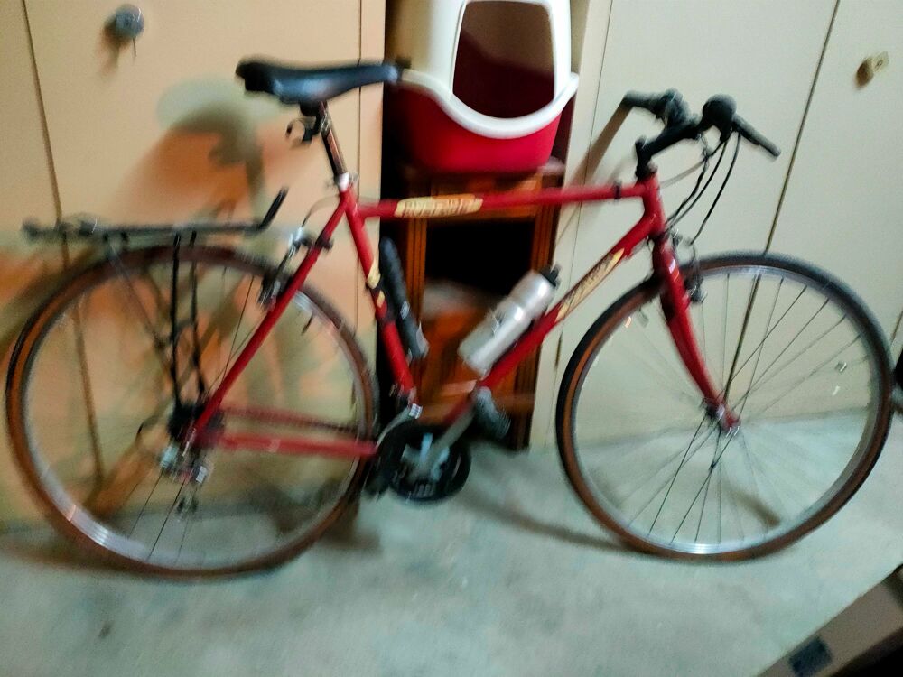 V&eacute;lo VTC Vélos
