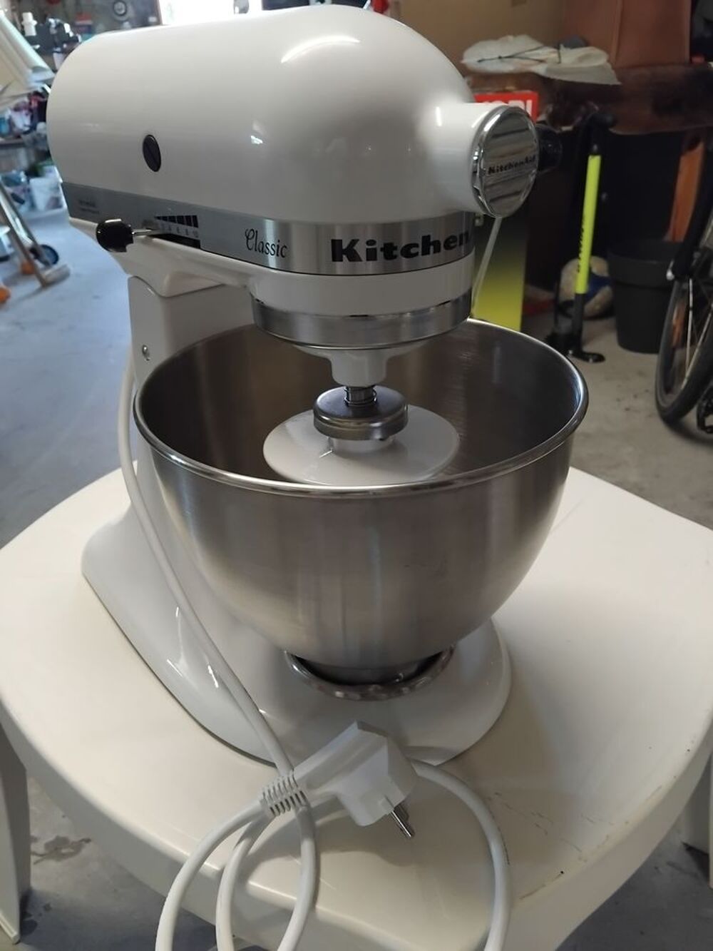Batteur &agrave; t&ecirc;te inclinable Electroménager