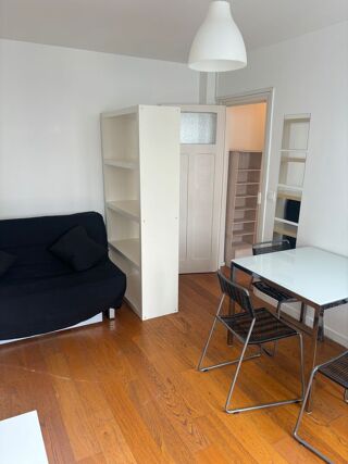  Appartement � louer 1 pi�ce 25 m� Paris