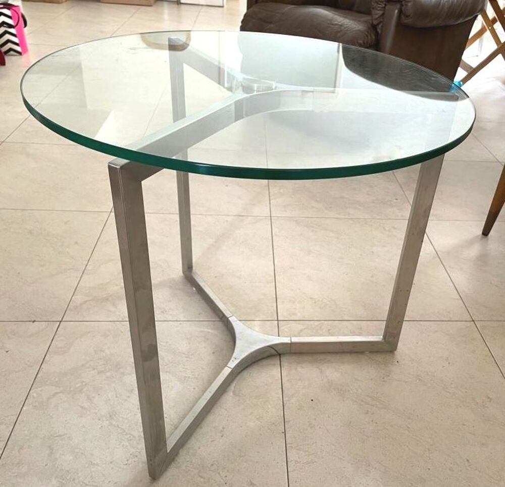 Table basse Plateau tournant d'un geste du doigt verre tremp Meubles