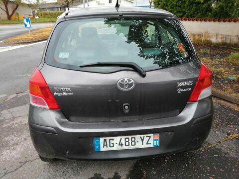 Toyota Yaris 1.0 - 69 VVT-i France 2009 occasion Saint-Ju&eacute;ry 81160