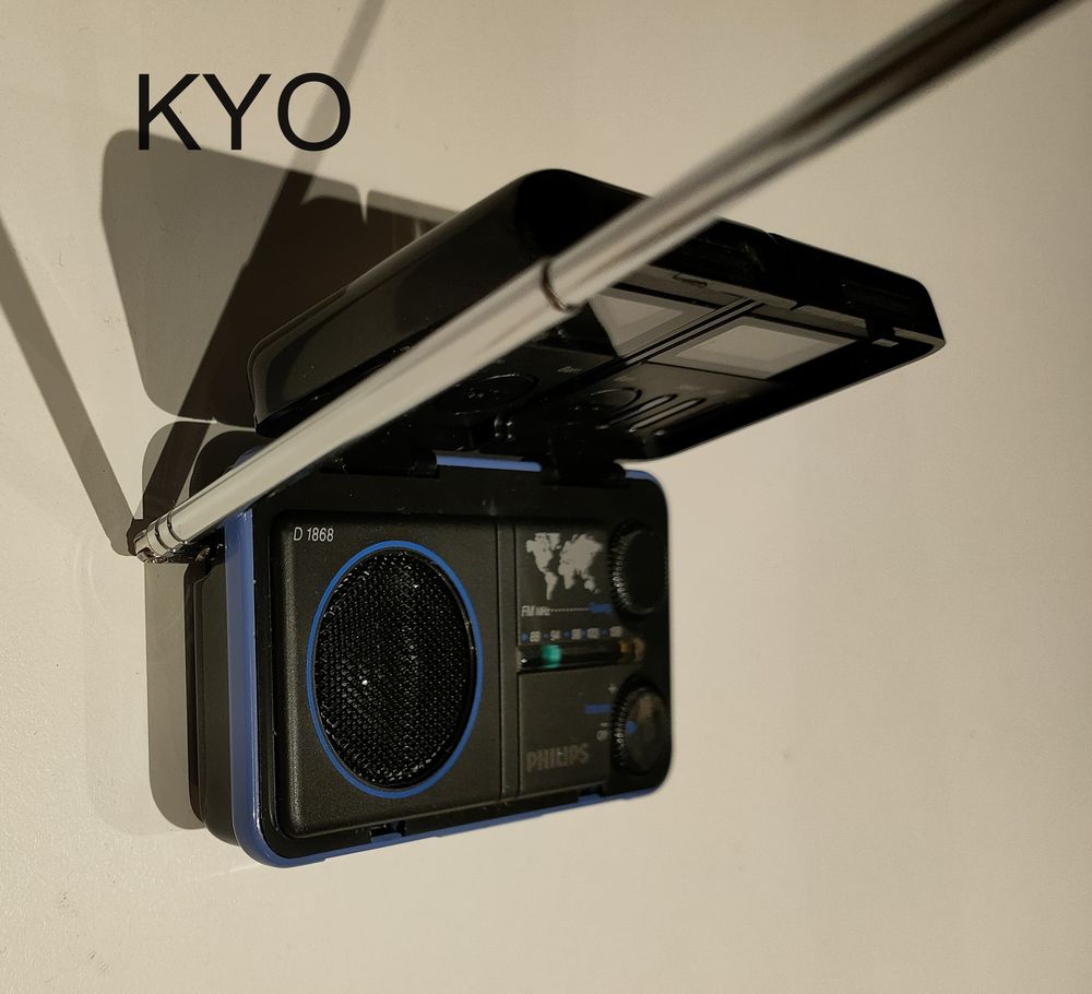 PHILIPS D1868, radio FM pliable voyage, r&eacute;veil double heure Audio et hifi