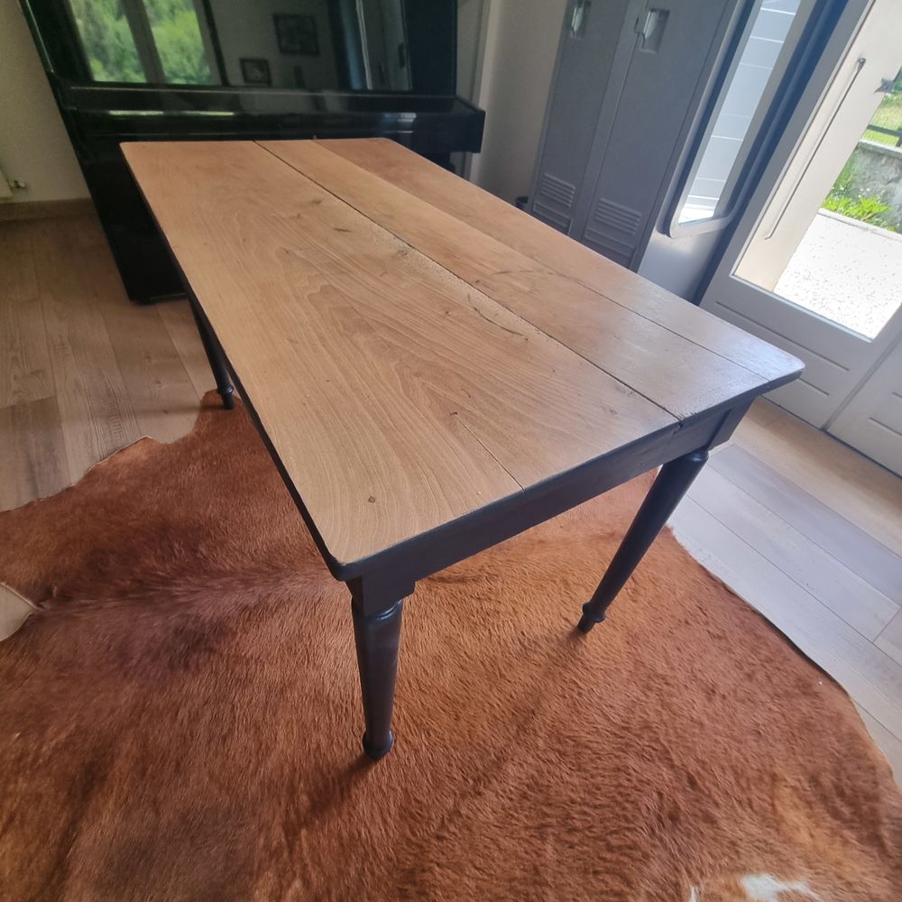 Jolie table vintage relook&eacute;e Meubles
