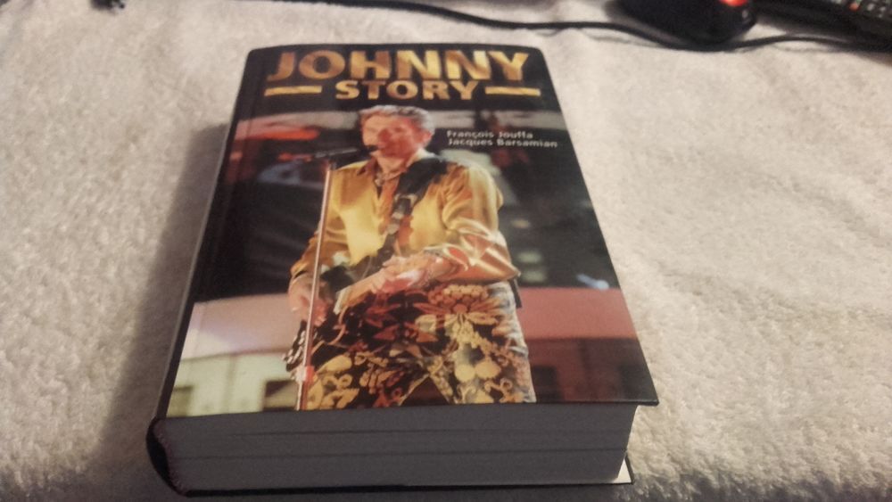 johnny hallyday Livres et BD