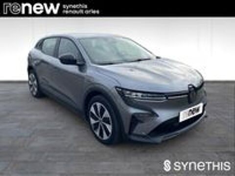 M&eacute;gane Megane E-Tech EV60 130ch super charge Evolution ER 2023 occasion 13200 Arles