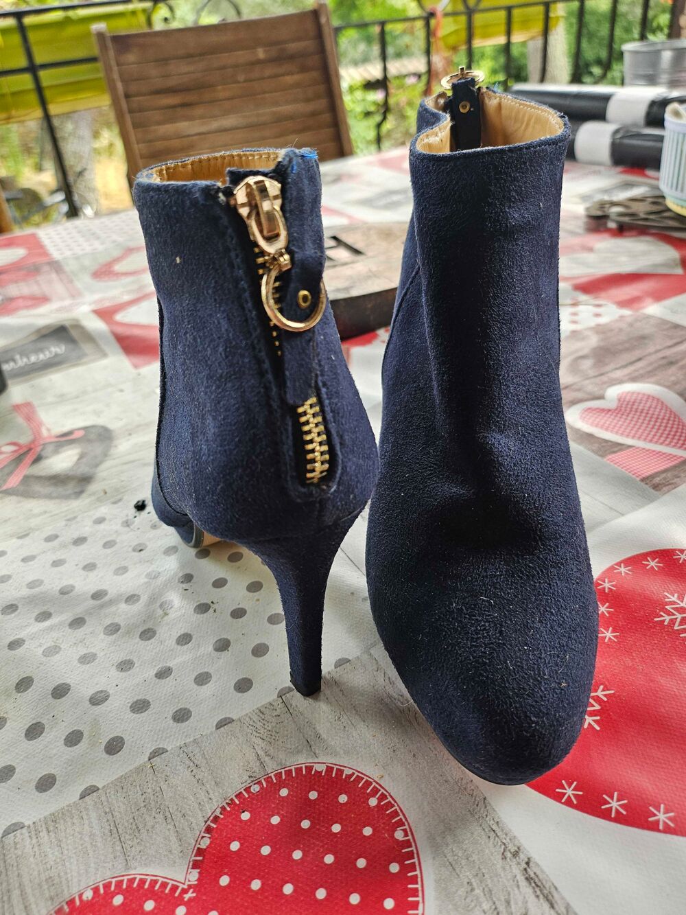 Bottine haute neuve Chaussures