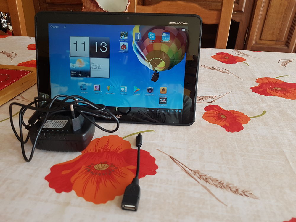 Tablette ACER iconia A510 Téléphones et tablettes