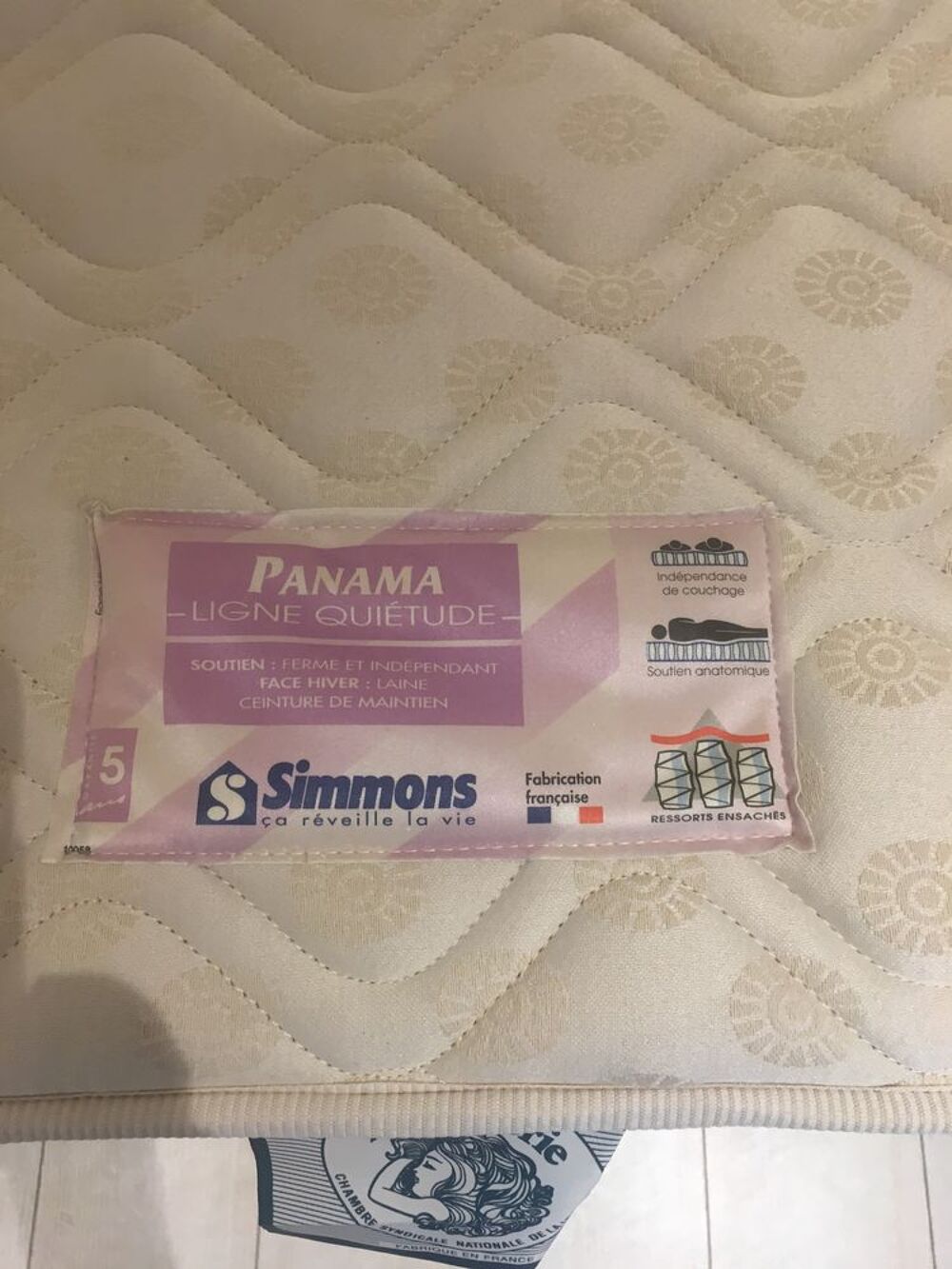 MATELAS ET SOMMIER 140CM Meubles