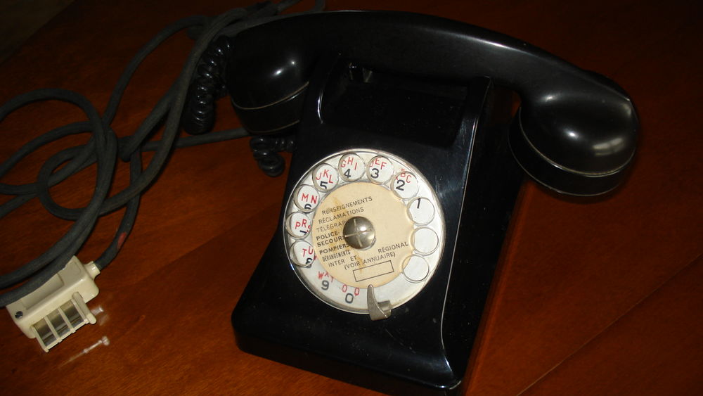 TELEPHONE ANCIEN Décoration