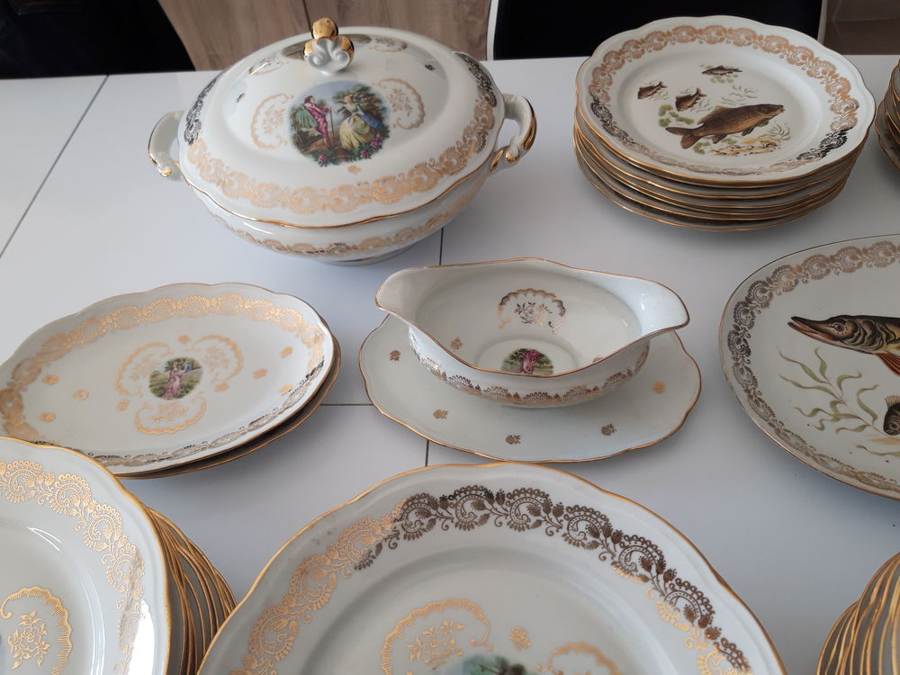 SERVICE VAISSELLE PORCELAINE LIMOGES 