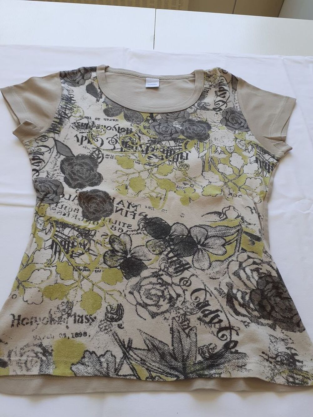 TEE-SHIRT "CAMAIEU" safari fantaisie Vêtements